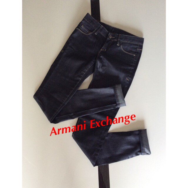 ARMANI EXCHANGE(アルマーニエクスチェンジ)のArmani  Exchange⭐️デニム ジーンズ パンツ レディースのパンツ(デニム/ジーンズ)の商品写真