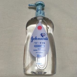 ジョンソン(Johnson's)のジョンソン ベビーオイル 無効性 300ml(ベビーローション)