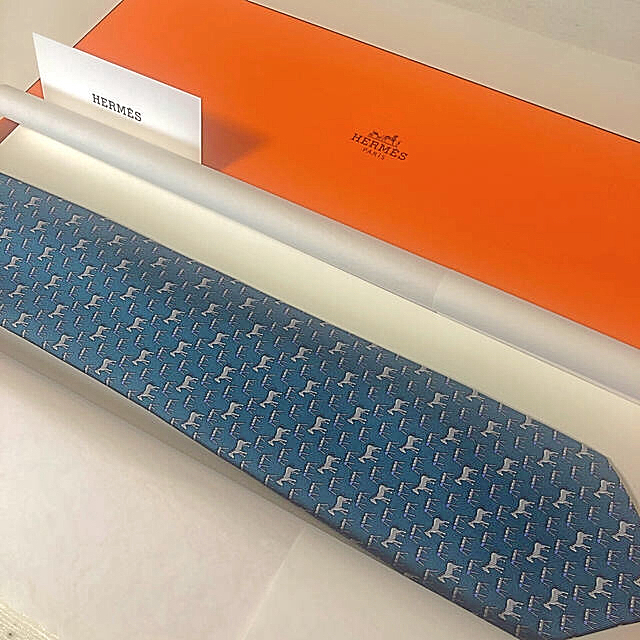 HERMES ネクタイ　新品未使用　送料込み