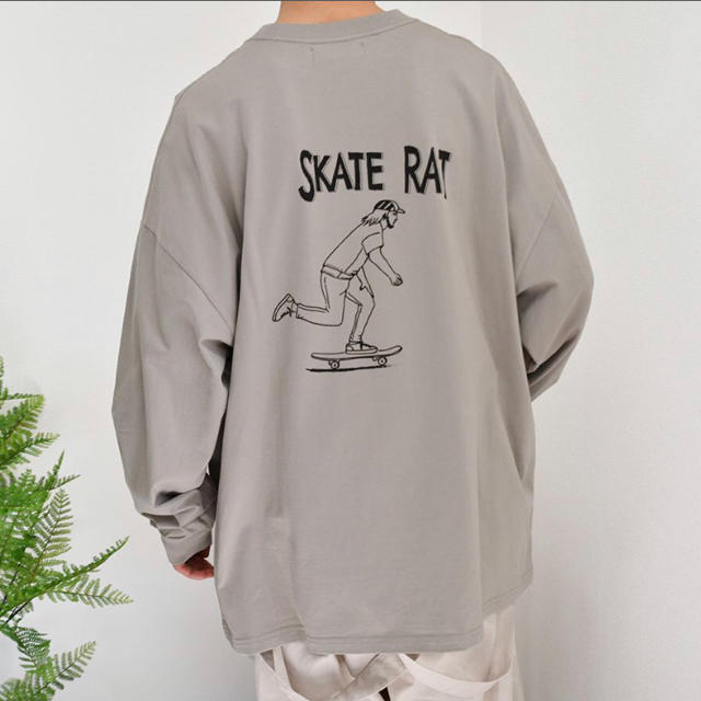 HARE(ハレ)のkutir ロンT ベージュ メンズのトップス(Tシャツ/カットソー(七分/長袖))の商品写真