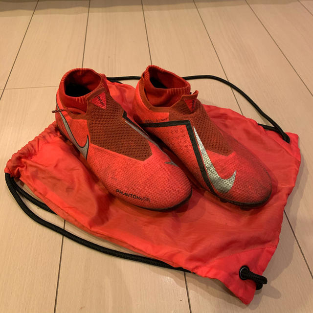 NIKE(ナイキ)のNIKE Phantom vision FG 26.5 チケットのスポーツ(サッカー)の商品写真