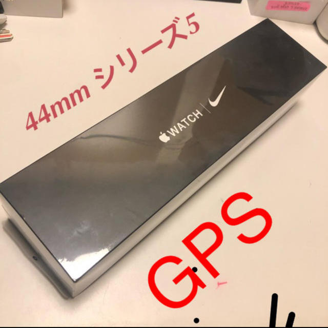 新品未使用アップルWatch シリーズ5  GPS  44mm ブラックメンズ