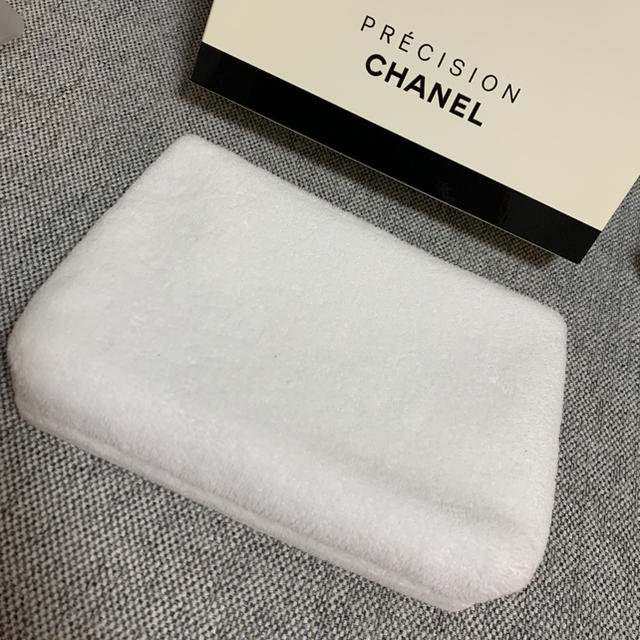 CHANEL(シャネル)のCHANEL シャネル コフレポーチ コスメ/美容のキット/セット(コフレ/メイクアップセット)の商品写真