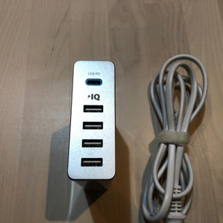 Anker PowerPort+ 5 USB-C Power Delivery(バッテリー/充電器)