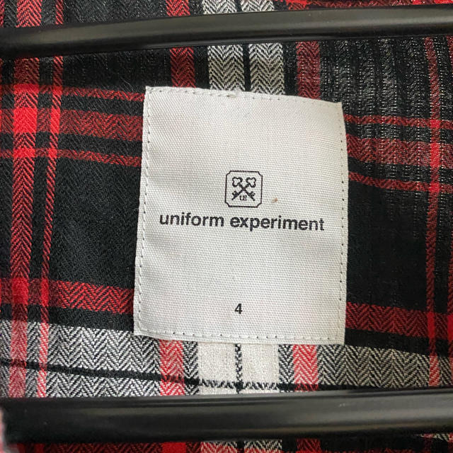 uniform experiment(ユニフォームエクスペリメント)のuniform experiment チェック　ネルシャツ メンズのトップス(シャツ)の商品写真