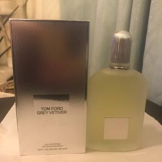 トムフォード(TOM FORD)のトムフォード　グレイベチバー　オードパルファム　100ml 新品(香水(男性用))