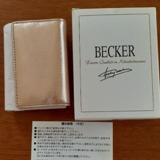 (k93s様専用)Becker 極小三つ折りミニ財布　メタリックピンク(財布)