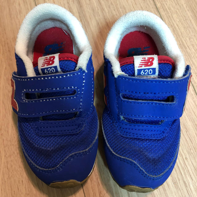 New Balance(ニューバランス)の●ニューバランス●15.5㎝スニーカー！青 キッズ/ベビー/マタニティのキッズ靴/シューズ(15cm~)(スニーカー)の商品写真