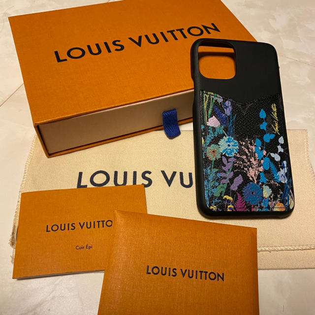 LOUIS VUITTON - ルイヴィトン iPhone11 Pro バンパーの通販