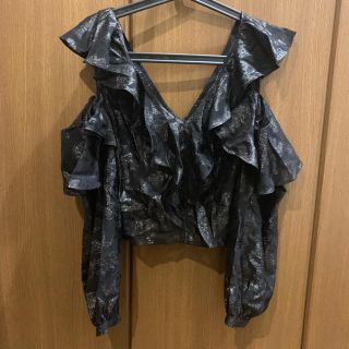 エイチアンドエム(H&M)のH&M オープン ショルダー トップス(カットソー(長袖/七分))