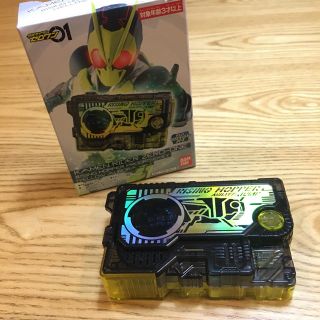 バンダイ(BANDAI)の週末削除◇仮面ライダーゼロワン　イエローオーロラver.(特撮)