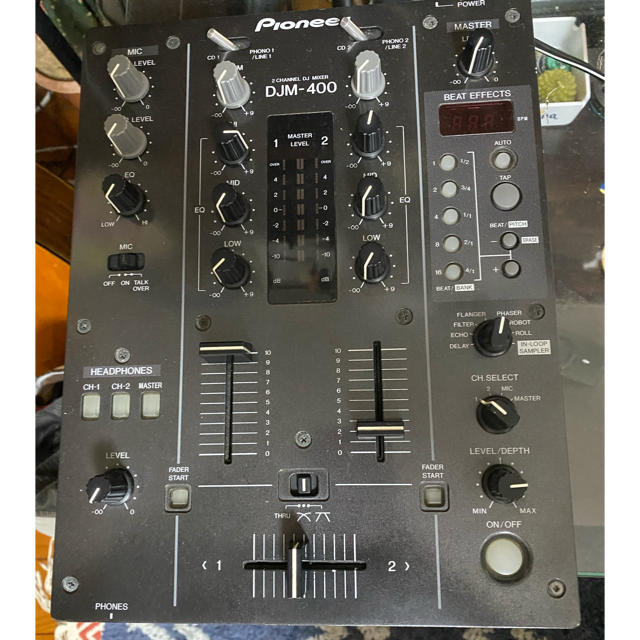 Gibson(ギブソン)のPioneer  パイオニア  DJM-400 ブラック　DJミキサー 楽器のDJ機器(DJミキサー)の商品写真