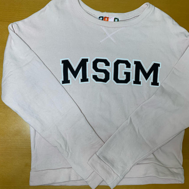 MSGM(エムエスジイエム)のMSGMトレーナー　最終値下げ レディースのトップス(トレーナー/スウェット)の商品写真
