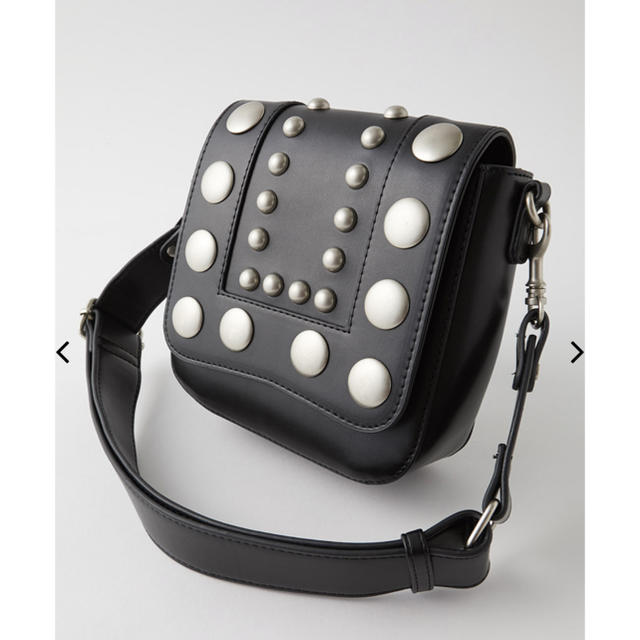 moussy(マウジー)のMOUSSY  STUDS COWBOY BAG レディースのバッグ(ショルダーバッグ)の商品写真