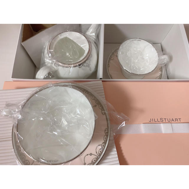 JILLSTUART(ジルスチュアート)のJILLSTUART ティーセット インテリア/住まい/日用品のキッチン/食器(グラス/カップ)の商品写真