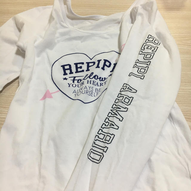 repipi armario(レピピアルマリオ)のレピピ　長袖　白　二枚組　140 150 キッズ/ベビー/マタニティのキッズ服女の子用(90cm~)(Tシャツ/カットソー)の商品写真