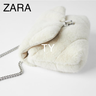 ザラ(ZARA)の完売品 ザラ 白 キルティング フェイクファー ミニ ショルダー バッグ ポーチ(ショルダーバッグ)