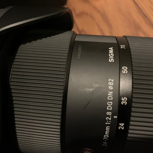 SONY(ソニー)のSIGMA 24-70mm F2.8 DG DN ソニーEマウント 中古美品 スマホ/家電/カメラのカメラ(レンズ(ズーム))の商品写真