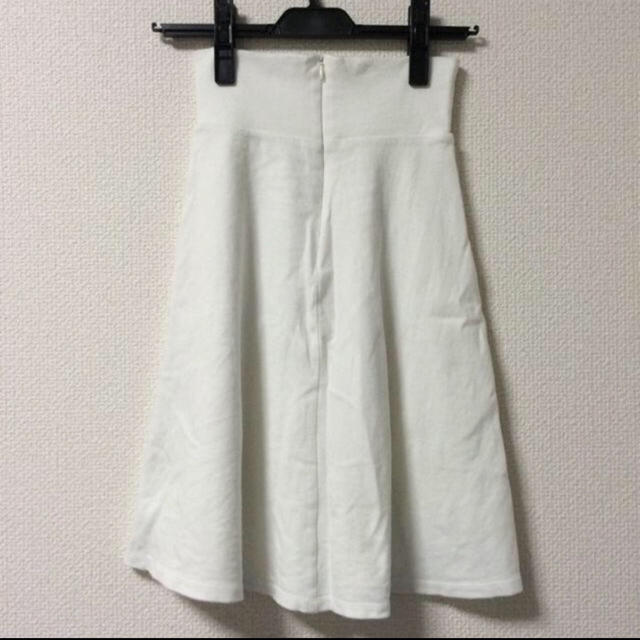EMODA(エモダ)のEMODAスカート レディースのスカート(ひざ丈スカート)の商品写真