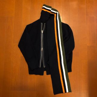 サカイ(sacai)の専用(ニット/セーター)