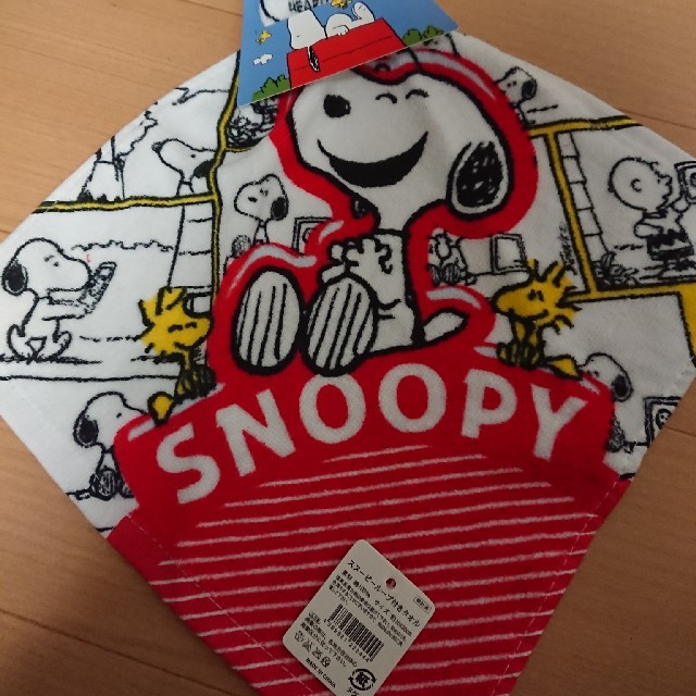 SNOOPY(スヌーピー)のスヌーピーループタオル エンタメ/ホビーのアニメグッズ(タオル)の商品写真