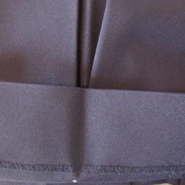 ★小学生女子夏用紺スカート 　6本ヒダ 　サイズ１３０A 　新品　 ポリ100％ 3