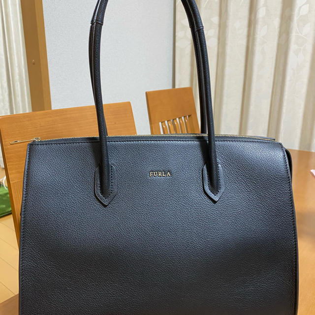 m様専用美品☆FURLA トートバッグ 黒 ベストセラー 37%割引 www