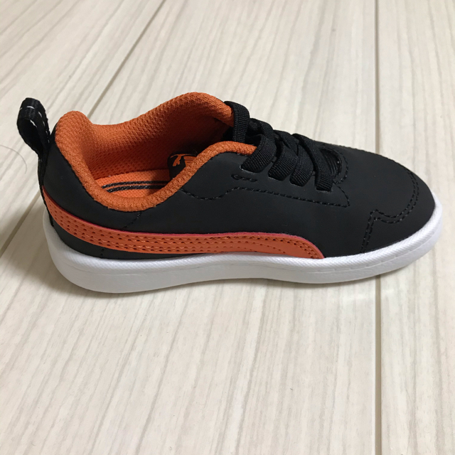 PUMA(プーマ)のPUMAスニーカー14cm キッズ/ベビー/マタニティのベビー靴/シューズ(~14cm)(スニーカー)の商品写真