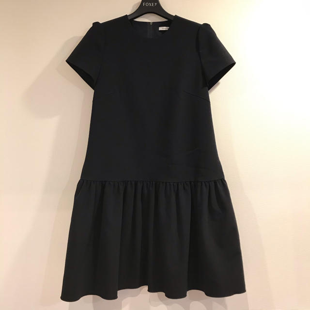 美品❣️フォクシー マット ストレッチ グログラン ワンピース 38