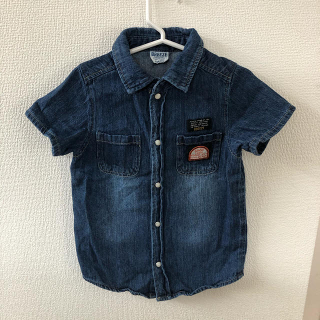 BREEZE(ブリーズ)のデニムシャツ　半袖 キッズ/ベビー/マタニティのキッズ服男の子用(90cm~)(Tシャツ/カットソー)の商品写真