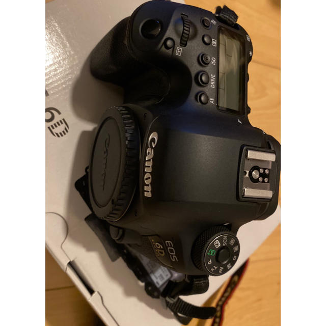 美品】EOS 6D Mark II ボディ 美品】EOS 6D Mark II ボディ