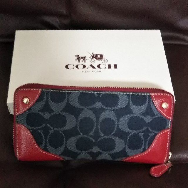 COACH(コーチ)のCOACH  アコーディオン デニム×レッド 長財布 赤 F53780 レディースのファッション小物(財布)の商品写真