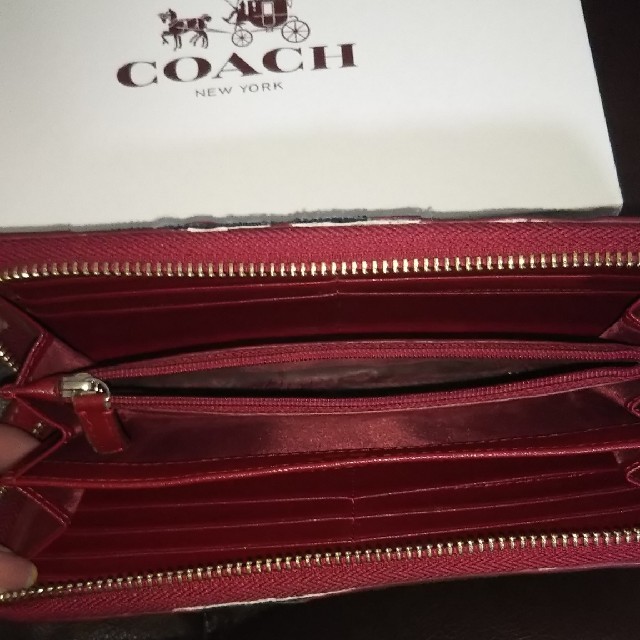 COACH(コーチ)のCOACH  アコーディオン デニム×レッド 長財布 赤 F53780 レディースのファッション小物(財布)の商品写真