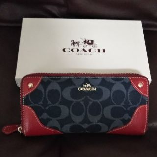 コーチ(COACH)のCOACH  アコーディオン デニム×レッド 長財布 赤 F53780(財布)