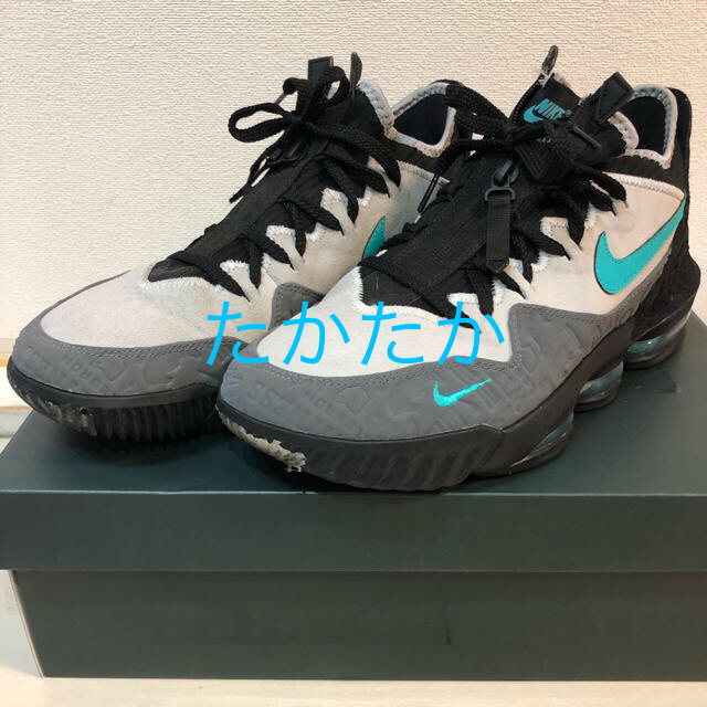 NIKE(ナイキ)の【28.5㎝】NIKE LEBRON XVI LOW ナイキレブロン16アトモス メンズの靴/シューズ(スニーカー)の商品写真