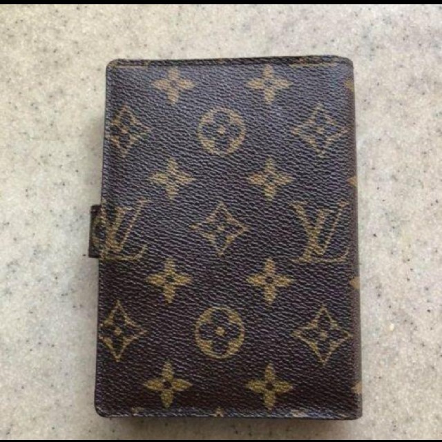 LOUIS VUITTON(ルイヴィトン)のお値下げ中♡ルイヴィトン♡手帳♡ メンズのファッション小物(手帳)の商品写真