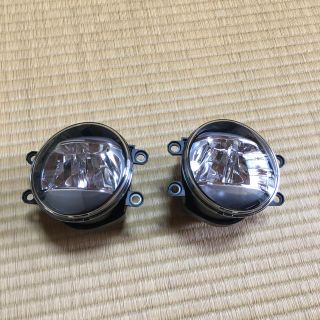 トヨタ(トヨタ)のトヨタ純正　LED フォグランプ　左右セット　未使用品(汎用パーツ)