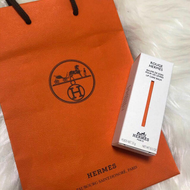 Hermes(エルメス)のエルメス　リップバーム　HERMES ショッパー コスメ/美容のベースメイク/化粧品(口紅)の商品写真