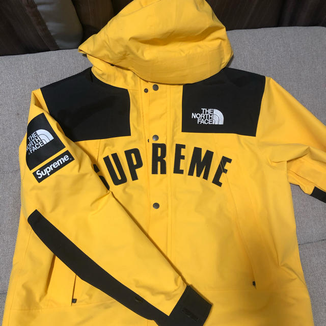 春先取りの 超希少XL アーチマウンテンジャケット- Supreme ノース