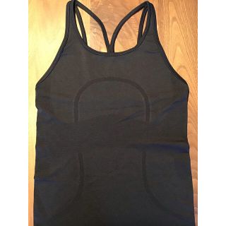 ルルレモン(lululemon)のルルレモン　タンクトップ　黒　４(タンクトップ)