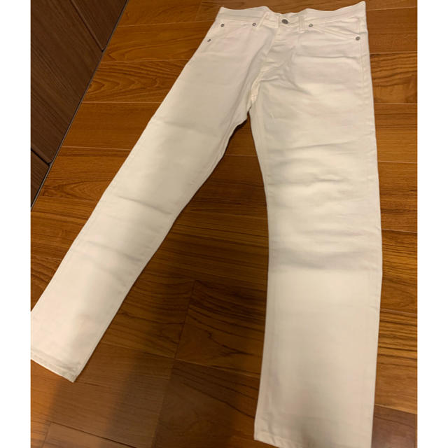 UNITED ARROWS(ユナイテッドアローズ)のメンズ:EEL (イール)ホワイトデニム メンズのパンツ(デニム/ジーンズ)の商品写真