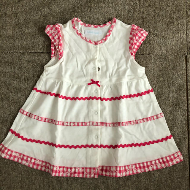 BeBe(ベベ)のベビートップス キッズ/ベビー/マタニティのベビー服(~85cm)(シャツ/カットソー)の商品写真