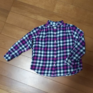 ユニクロ(UNIQLO)のユニクロ☆長袖シャツ 110cm(ブラウス)