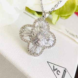 ヴァンクリーフアンドアーペル(Van Cleef & Arpels)のきらこ様ご専用です☆(ネックレス)