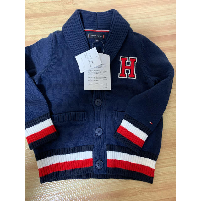 TOMMY HILFIGER(トミーヒルフィガー)の値下げ！ TOMMY HILFIGER カーディガン キッズ/ベビー/マタニティのベビー服(~85cm)(カーディガン/ボレロ)の商品写真