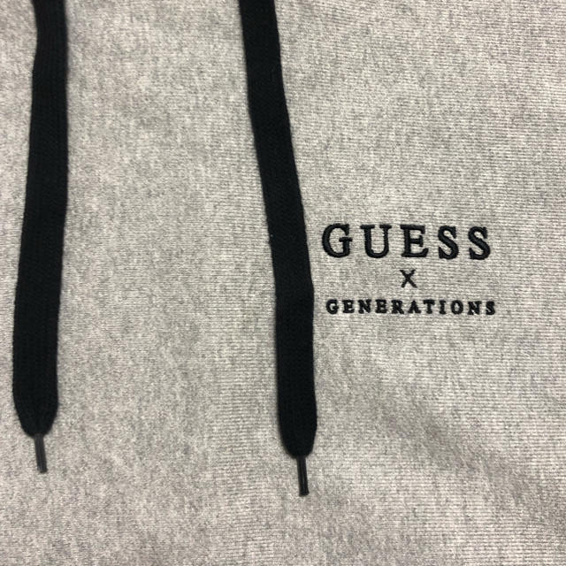 片寄涼太着用　guess  generations パーカー