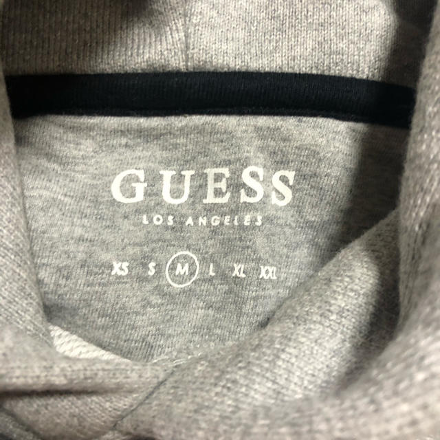 GENERATIONS(ジェネレーションズ)の片寄涼太着用　guess  generations パーカー エンタメ/ホビーのタレントグッズ(アイドルグッズ)の商品写真