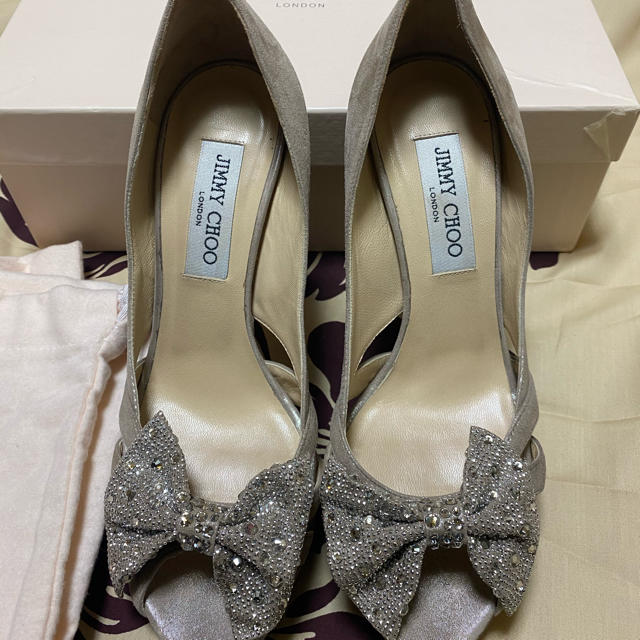 JIMMY CHOO(ジミーチュウ)のジミーチューのサンダルパンプス レディースの靴/シューズ(ハイヒール/パンプス)の商品写真