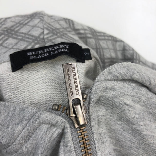 BURBERRY BLACK LABEL(バーバリーブラックレーベル)のBURBERRY BLACK LABEL 薄手スウェット ジップ パーカー(2) メンズのトップス(パーカー)の商品写真