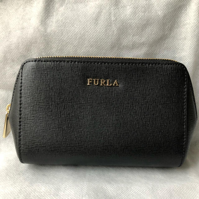 FURLA フルラ　ポーチ　ブラック 1